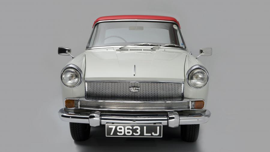  Austin A55 Cambridge Mark II Saloon 1959 года  (фото 16 из 18)